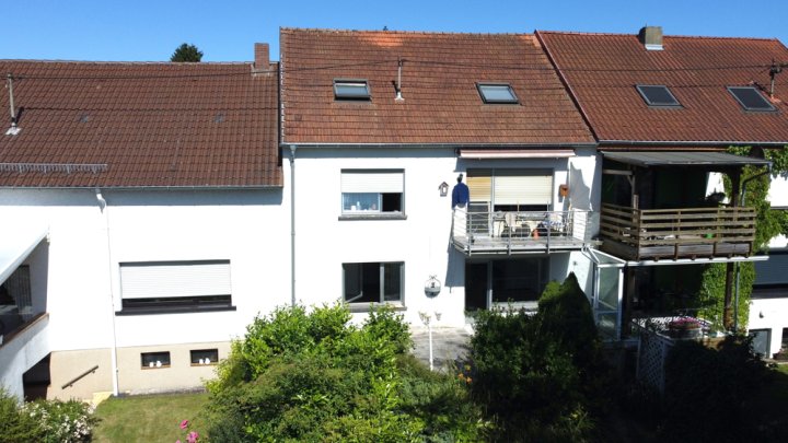 3-Familienhaus in zentraler Lage von Überherrn