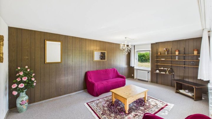 Charmanter Reihenbungalow in ruhiger Lage von Überherrn – 106 m² Wohnkomfort auf 623 m² Grundstück!
