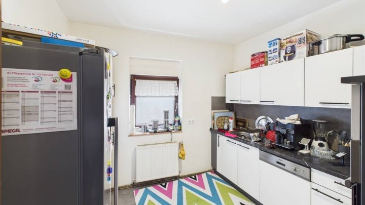 2-Familienhaus in Elversberg mit 250 m² Wohnfläche – ideal für Kapitalanleger oder Mehrgenerationen!