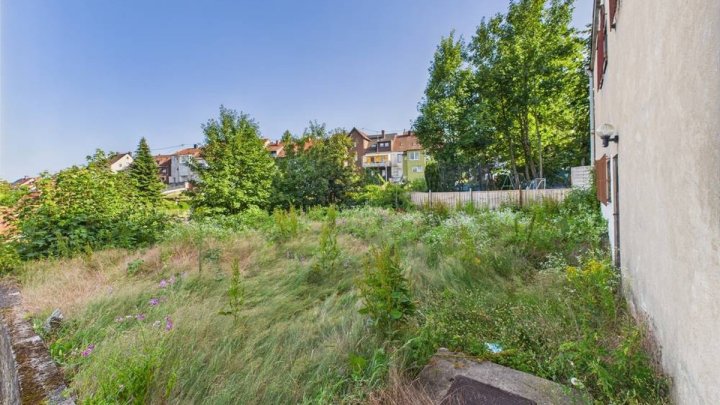 2-Familienhaus in Elversberg mit 250 m² Wohnfläche – ideal für Kapitalanleger oder Mehrgenerationen!