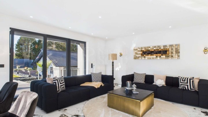 Luxuriöse Erdgeschosswohnung mit Garten, Garage und Nutzräumen in Kirkel-Neuhäusel - Provisionsfrei