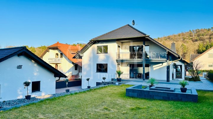 Luxuswohnung in Kirkel-Neuhäusel – Garten, Terrasse, 2 Bäder, 2 Nutzräume - keine Käuferprovision!