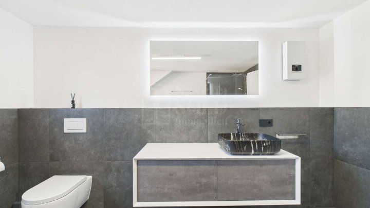 Sanierte Wohnung mit 4 Zimmer, Loggia und Garage in Kirkel-Neuhäusel - Provisionsfrei