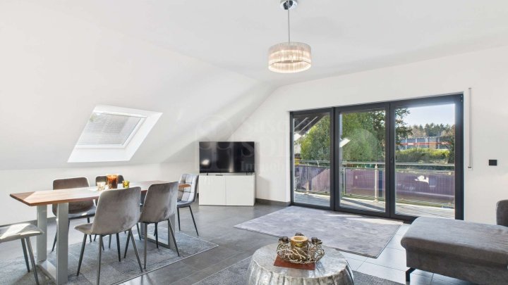 Hochwertige 4-Zimmer-Wohnung mit Loggia & Stellplatz in beliebter Lage von Kirkel-Neuhäusel