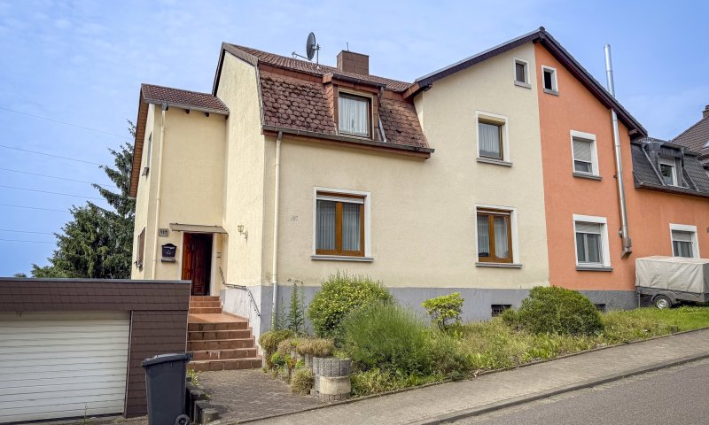 Gemütliche Zweiparteienhaus in zentraler Lage von Püttlingen