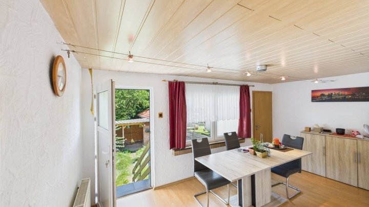 Reihenmittelhaus in Illingen zu verkaufen.