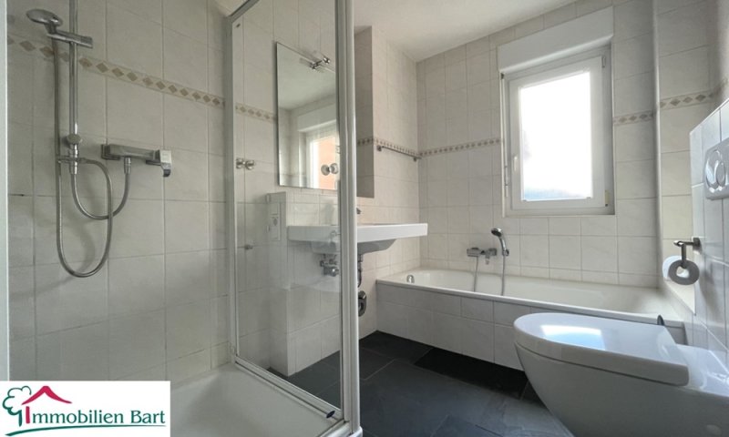 RENOVIERTE WOHNUNG MIT GARTEN IN TOP LAGE!