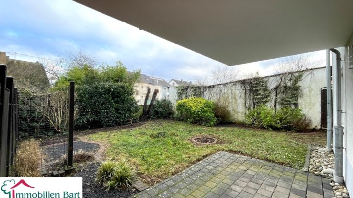 RENOVIERTE WOHNUNG MIT GARTEN IN TOP LAGE!
