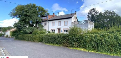 Straßenansicht