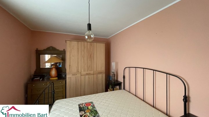 RENOVIERTE 120 M² WOHNUNG MIT TOLLER FERNSICHT AUF LUXEMBURG