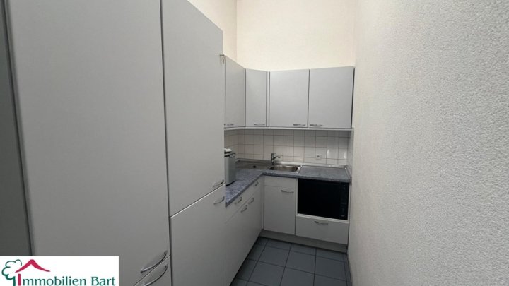 MODERNES BÜROGEBÄUDE ZUR MIETE IN WADERN