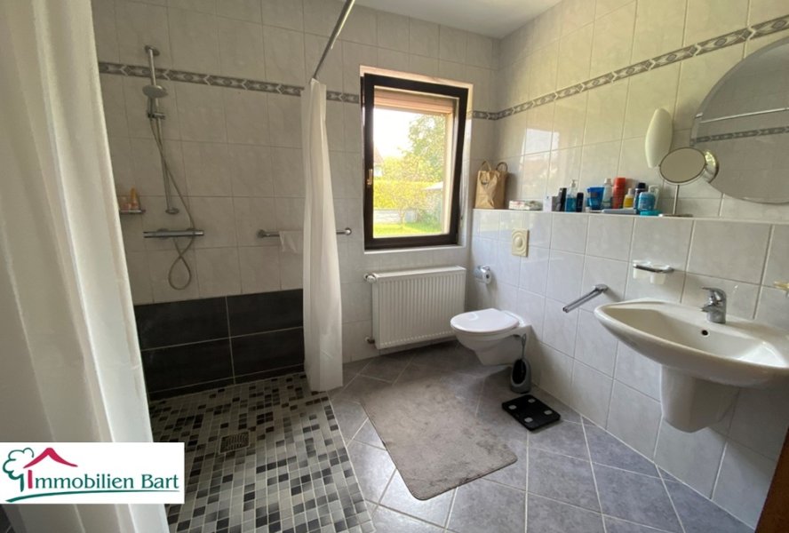 Badezimmer EG