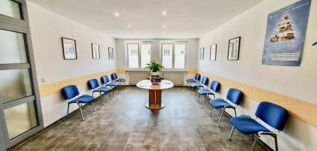 grosses Wartezimmer