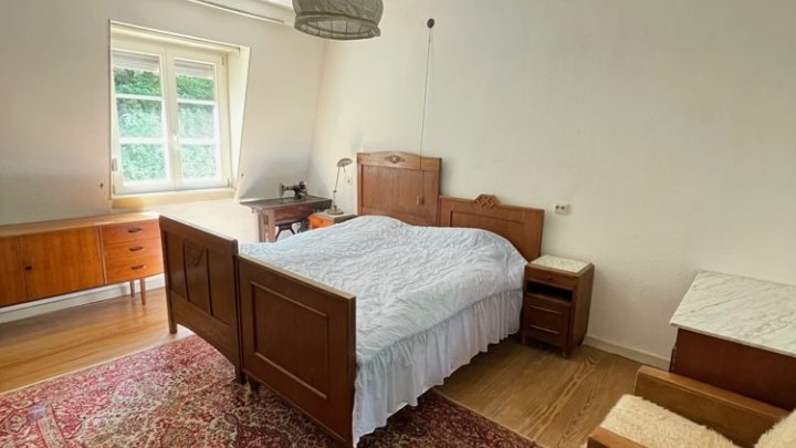 Einfamilienhaus in schöner zentraler Lage nahe Universität