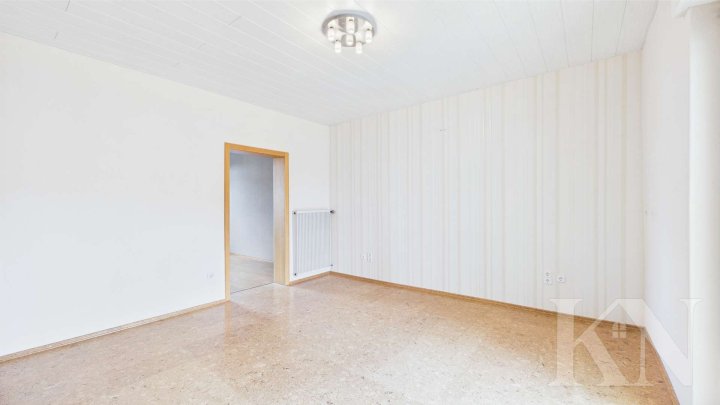 Geräumige Doppelhaushälfte in Köllerbach