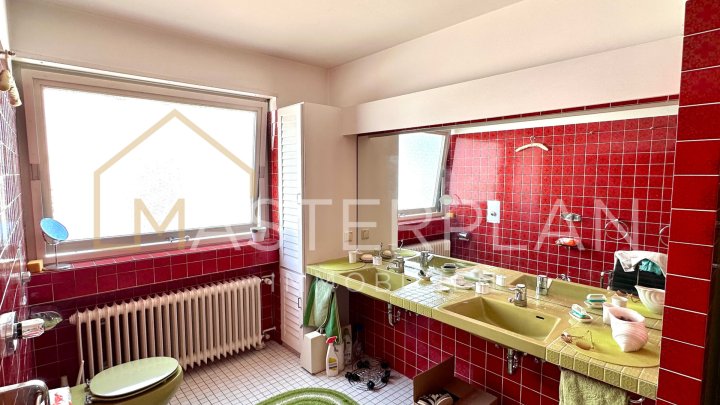 Einfamilienhaus mit Einliegerwohnung in ruhiger Lage von Bous