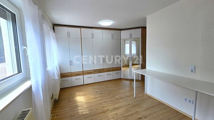 Neuwertige große ETW mit Balkon und Garten zum Sofortbezug in Top Lage, Sackgasse in Zweibrücken