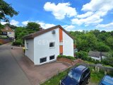 Ansicht des Hauses von der rechten Seite