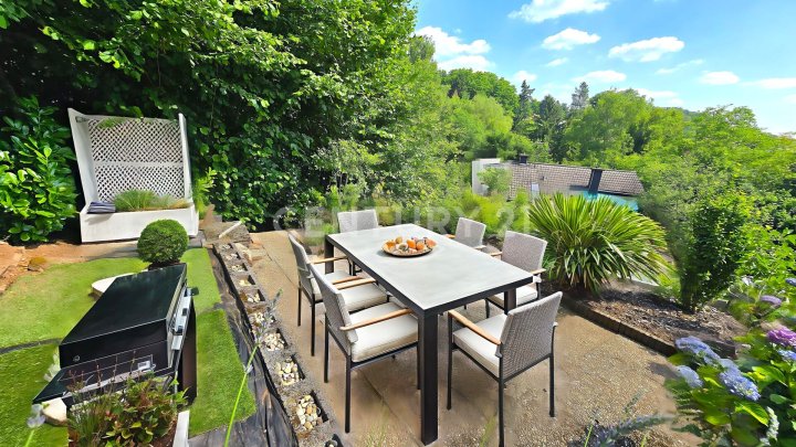 Neuwertige große ETW mit Balkon und Garten zum Sofortbezug in Top Lage, Sackgasse in Zweibrücken