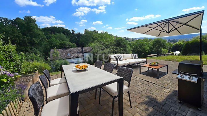 Neuwertige große ETW mit Balkon und Garten zum Sofortbezug in Top Lage, Sackgasse in Zweibrücken