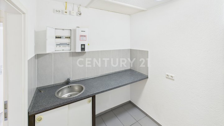 Urbanes Wohnen mit Loft-Charakter – stilvolle Wohnung mit großer Terrasse in Neunkirchen