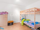 tolles Kinderzimmer in der unteren Wohnung