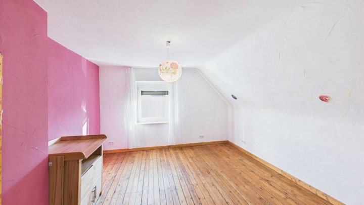 Ruhiges Familienglück in Illingen – liebevoll saniertes Zuhause!