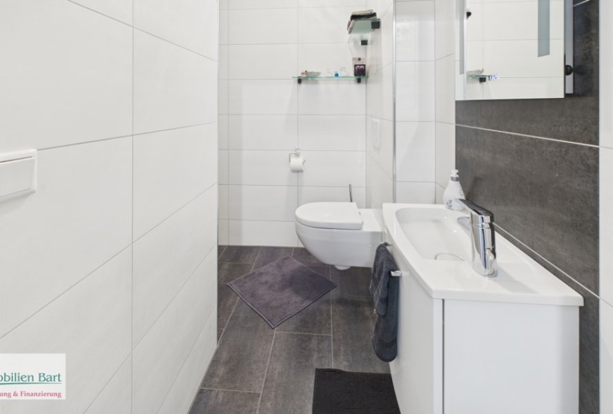 Badezimmer EG