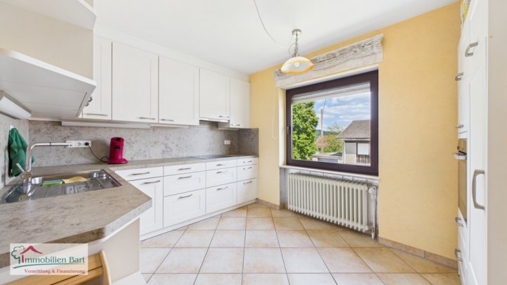 RUHE UND RAUM IN METTLACH - BARRIEREFREIER BUNGALOW MIT SOLARANLAGE IN TOLLER LAGE