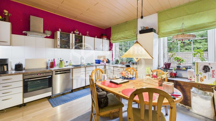 Stilvolle 4ZKB Wohnung in ehemaliger Bergwerksvilla - Ruhige Waldrandlage trifft auf Altbaucharme