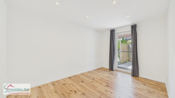 GRENZE L-REMICH: TOP - 65 M² WOHNUNG MIT GARAGE, TERRASSE UND BALKON!