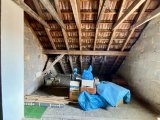 Dachboden mit der Möglichkeit zum Ausbau
