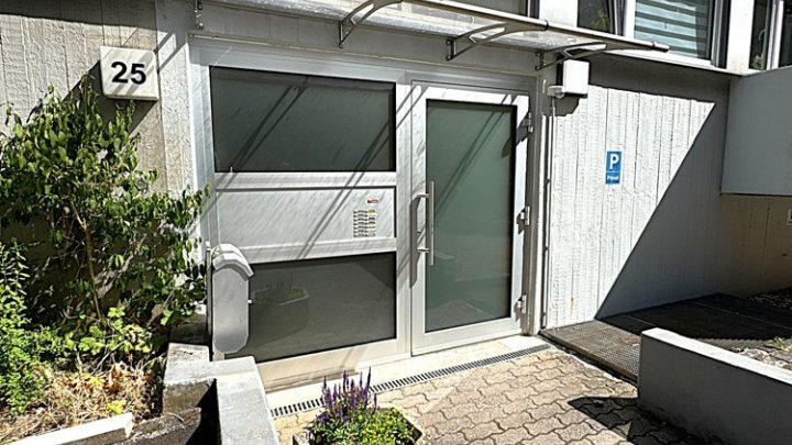 Modern renovierte 4-ZKB mit Balkon + Garage in St. Arnual / Winterberg