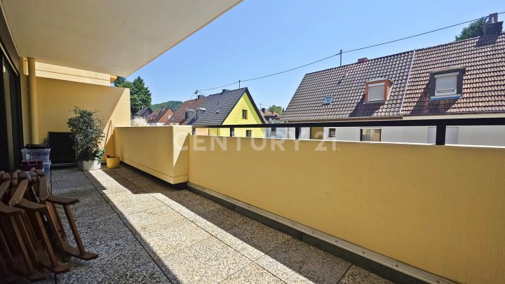 Helle 3-Zimmer-Eigentumswohnung mit Südbalkon Wintergarten & Garage! Ruhiges Wohnen in Dudweiler Süd