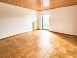 3 OG drittes Zimmer mit Zugang zum Balkon