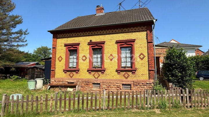 Für Goldwäscher, Abenteurer und Visionäre – Das Wasserschloß in Klarenthal