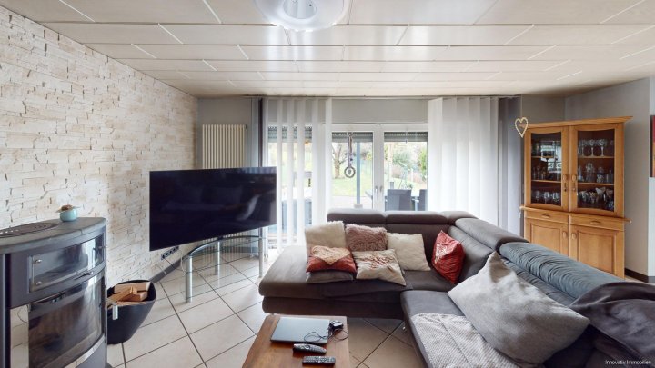 Gut gelegenes Zweifamilienhaus für Generationen mit Weitblick