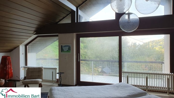 MERZIG-STADT: GROSSES WOHNHAUS IN TOP LAGE!