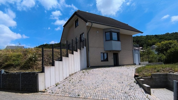 Mehrgenerationenhaus in Schöndorf – Erstbezug