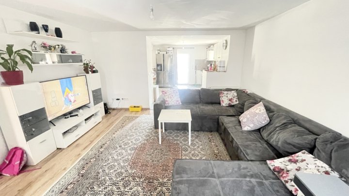 Saniertes Einfamilienhaus mit Einliegerwohnung und zusätzlichem Grundstück in ruhiger Lage von Quierschied