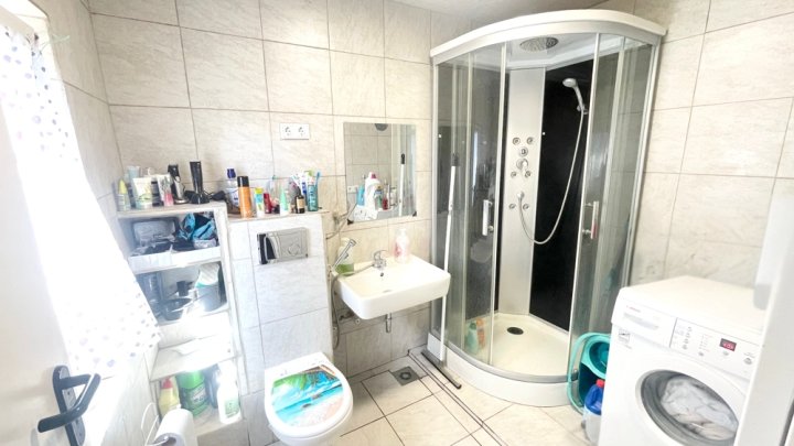 Einfamilienhaus mit Garten, Garage und Stellplatz – Viel Potenzial für Ihre Ideen