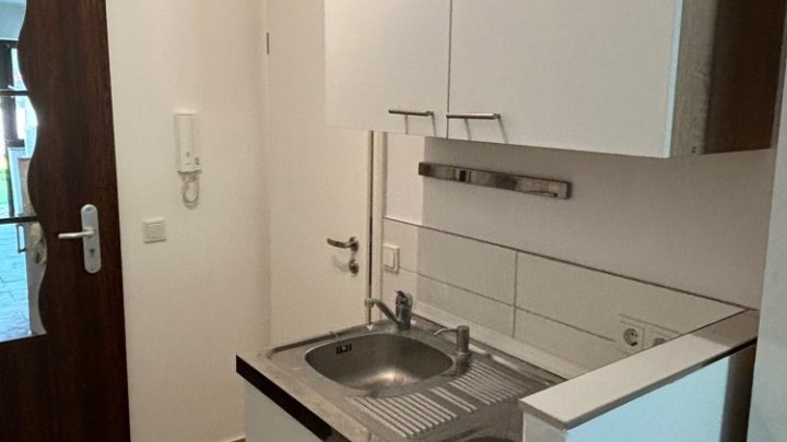 2 möblierte und vermietete Appartments in Uni-Nähe - provisionsfrei -