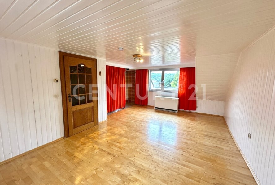 Schlafzimmer OG mit In-Room-Bad