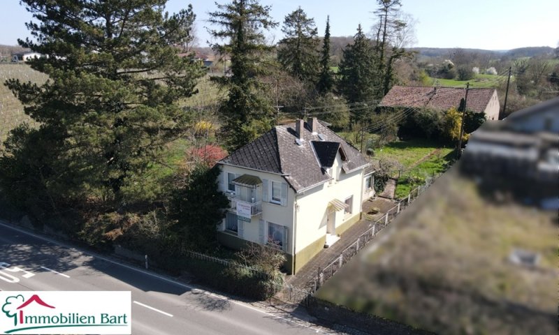 VIS-À-VIS L-REMICH: HAUS ZUM RENOVIEREN AUF 25 AR