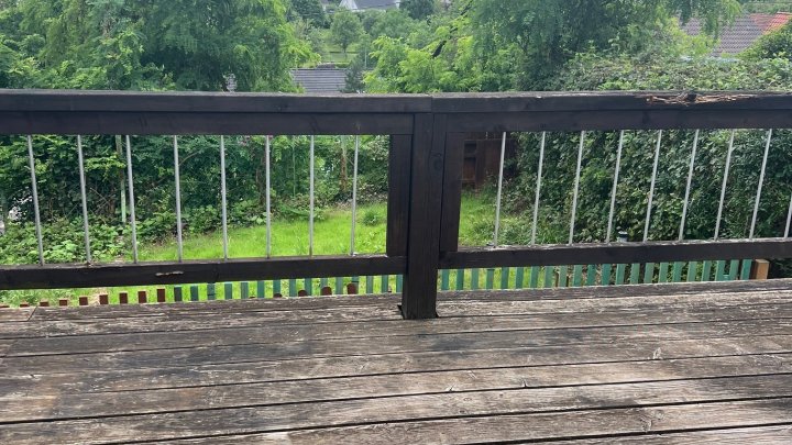 Vermietete kleine Doppelhaushälfte in ruhiger Seitenstrasse mit schönem Weitblick in VK-Ludweiler zu verkaufen