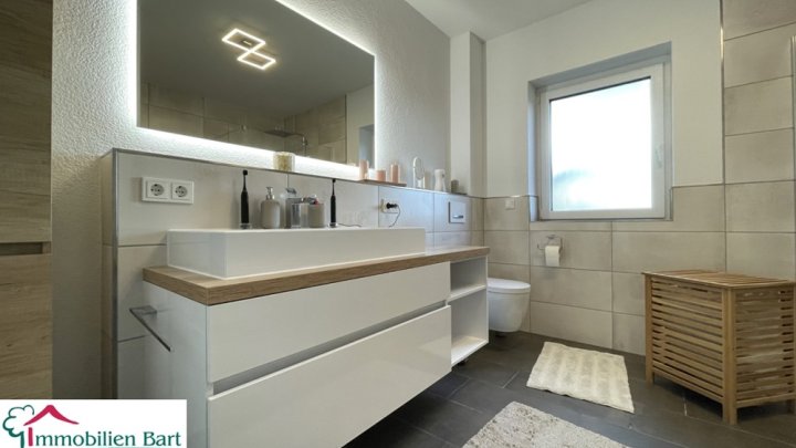 MASSIV ERRICHTETER NEUBAU IN MERZIG-BIETZEN!