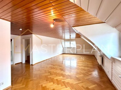 Wohn - und Esszimmer