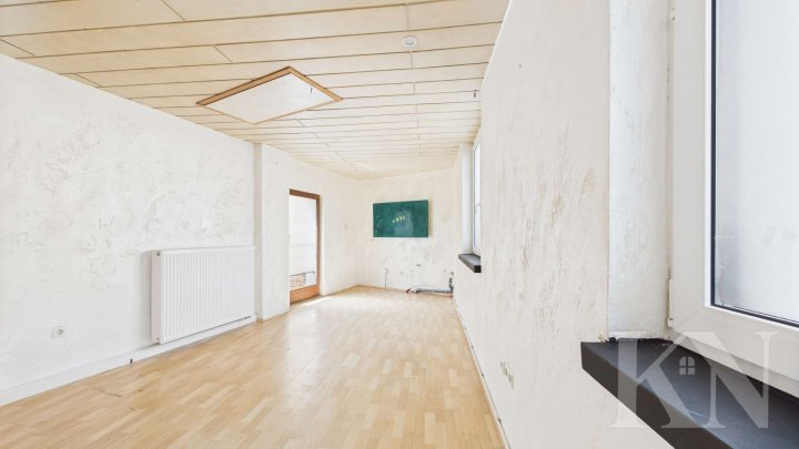 Sanierte Gewerbeeinheit im Zentrum von Illingen!
