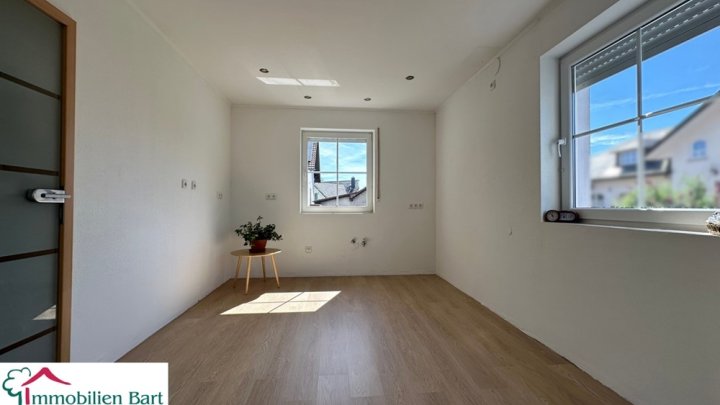 ORSCHOLZ: ATTRAKTIVES EINFAMILIENHAUS IN RUHIGER ORTSRANDLAGE!