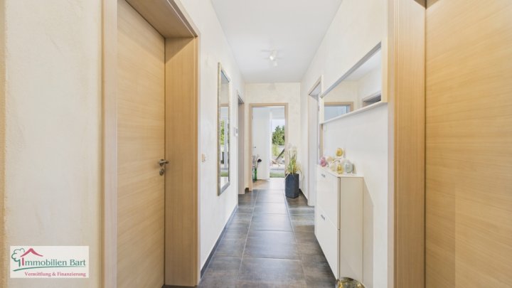 120 M² PENTHOUSE, 2 BÄDER UND GARAGE IN SAARBURG